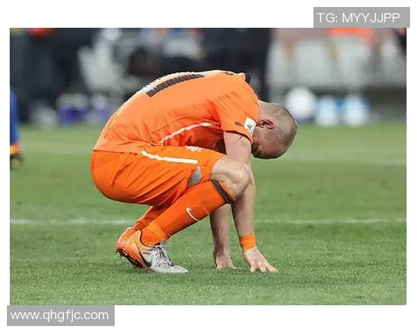 当足球巨星深情拥抱自己那一刻心中的力量与荣耀瞬间爆发 当足球巨星深情拥抱自己那一刻心中的力量与荣耀瞬间爆发