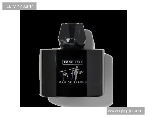 足球巨星专属香水揭秘 打造属于运动员的独特魅力芬芳